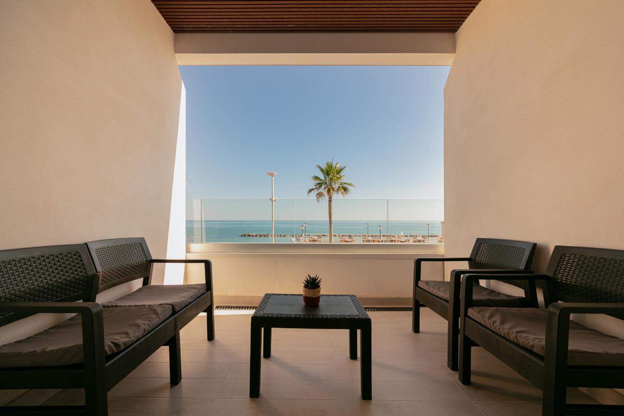 King'S Rooms Termoli Eksteriør bilde
